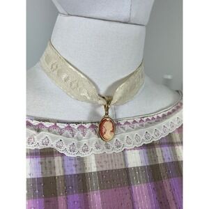 Vintage Cameo Pendant Necklace Cream Lace Ribbon Choker  Victorian Style
